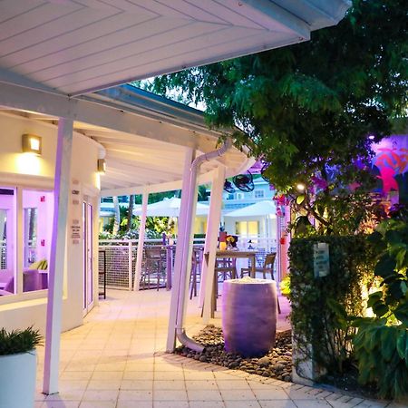 Orchid Key Inn - Adults Only Key West Buitenkant foto